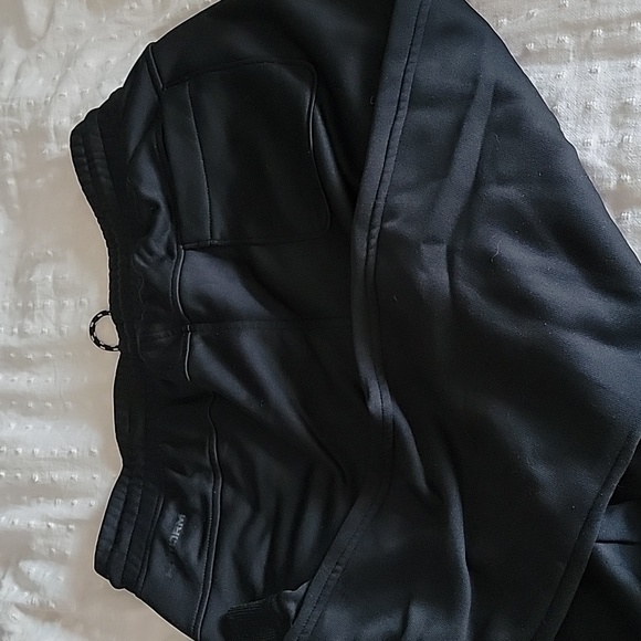 Black under armour joggers large storm - Picture 8 of 8